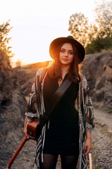 Alina Sebastian (D)